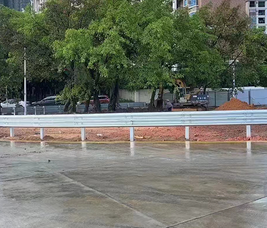 波形護(hù)欄
